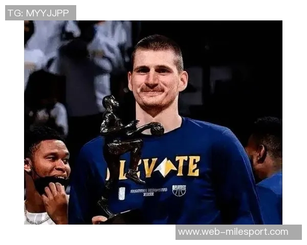 现役球员中六人三双超六十仅约基奇效力于非加州球队