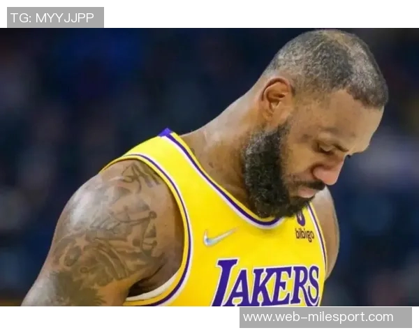 骑士队近期状态低迷连续失利致排名下滑至东部第七 骑士队近期状态低迷连续失利致排名下滑至东部第七