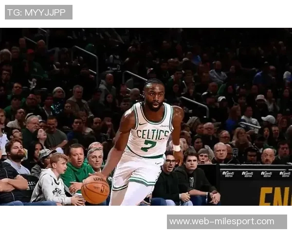 凯尔特人次节火力全开狂轰48分轻松领先魔术23分展现强大实力