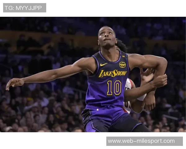 磨合成型的挡拆三叉戟助湖人内线攻防升级实现飞跃 磨合成型的挡拆三叉戟助湖人内线攻防升级实现飞跃