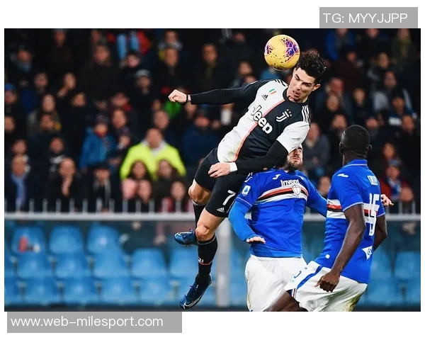 C罗昔日尤文队友工地打拼走红25岁因伤退役成励志典范