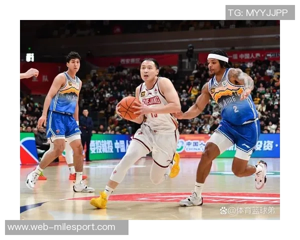 阿克谈高位逼抢对控球的影响球队战术需适应新趋势 阿克谈高位逼抢对控球的影响球队战术需适应新趋势