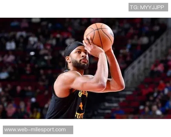 穆迪首发表现亮眼23分钟内贡献14分三分球命中率提升助力球队