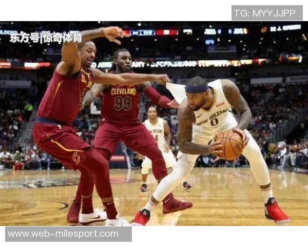 克莱强调球队防守潜力认为攻防一体球员是关键因素 克莱强调球队防守潜力认为攻防一体球员是关键因素