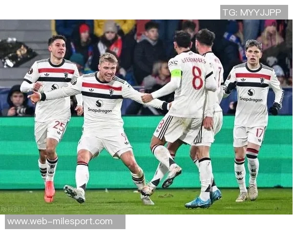 曼联全队表现出色拉什福德霍伊伦双双进球奥纳纳零封对手 曼联全队表现出色拉什福德霍伊伦双双进球奥纳纳零封对手