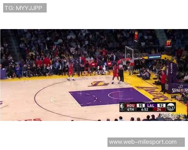 福克斯反思逆转失利强调球队需提升终结能力与调整策略