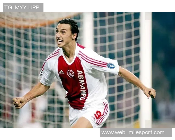 伊布之子成功通过阿贾克斯体检本周二正式宣布加盟球队 伊布之子成功通过阿贾克斯体检本周二正式宣布加盟球队