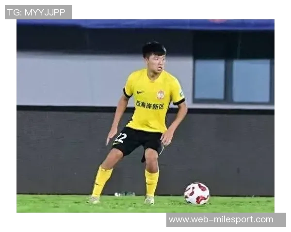 海港引进杨希旨在为右后卫位置培养新生力量以增强球队竞争力 海港引进杨希旨在为右后卫位置培养新生力量以增强球队竞争力