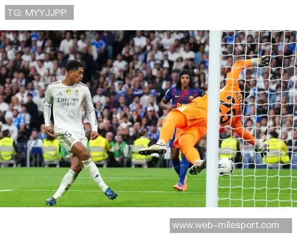 西甲最新动态皇马稳居榜首巴萨遭遇惨败失去第二马竞平局落后八分 西甲最新动态皇马稳居榜首巴萨遭遇惨败失去第二马竞平局落后八分