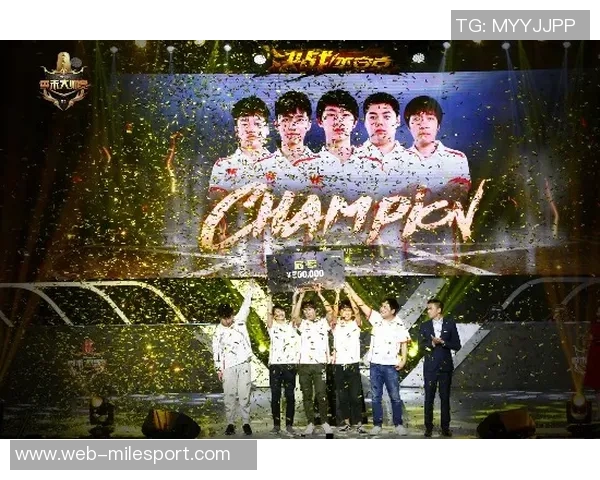 谢晋和张旭尧共同展望亚洲杯预选赛决战全力以赴争取胜利 谢晋和张旭尧共同展望亚洲杯预选赛决战全力以赴争取胜利